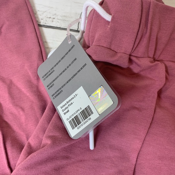 Gymshark solace bottoms 2.0 dusky pink small NWT - Picture 3 of 7